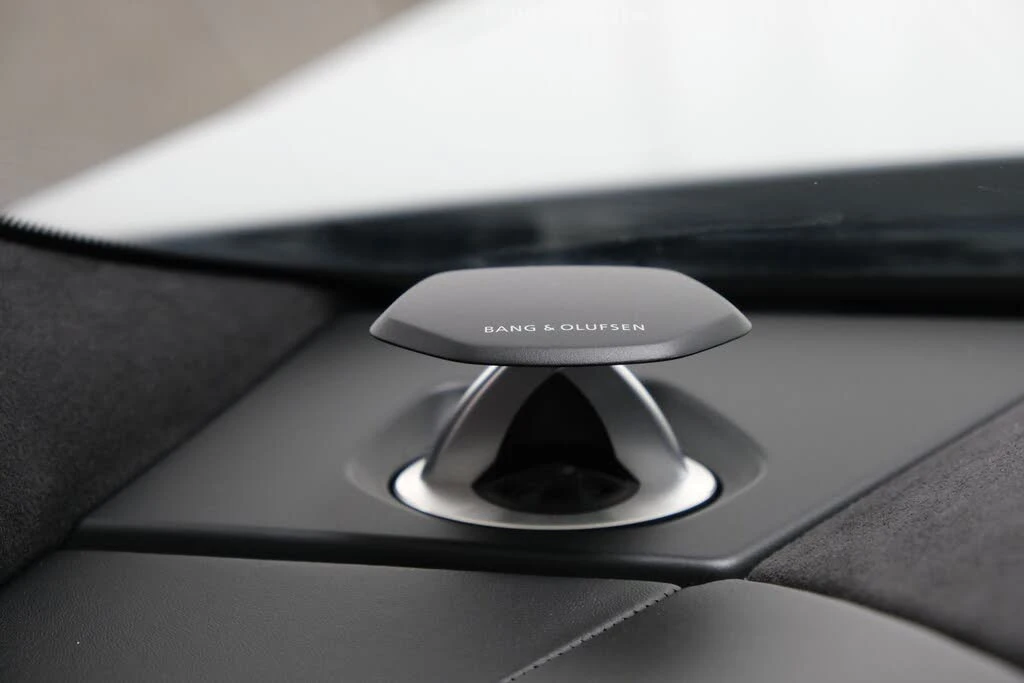 2020 Lamborghini Urus - Image 26 of 31