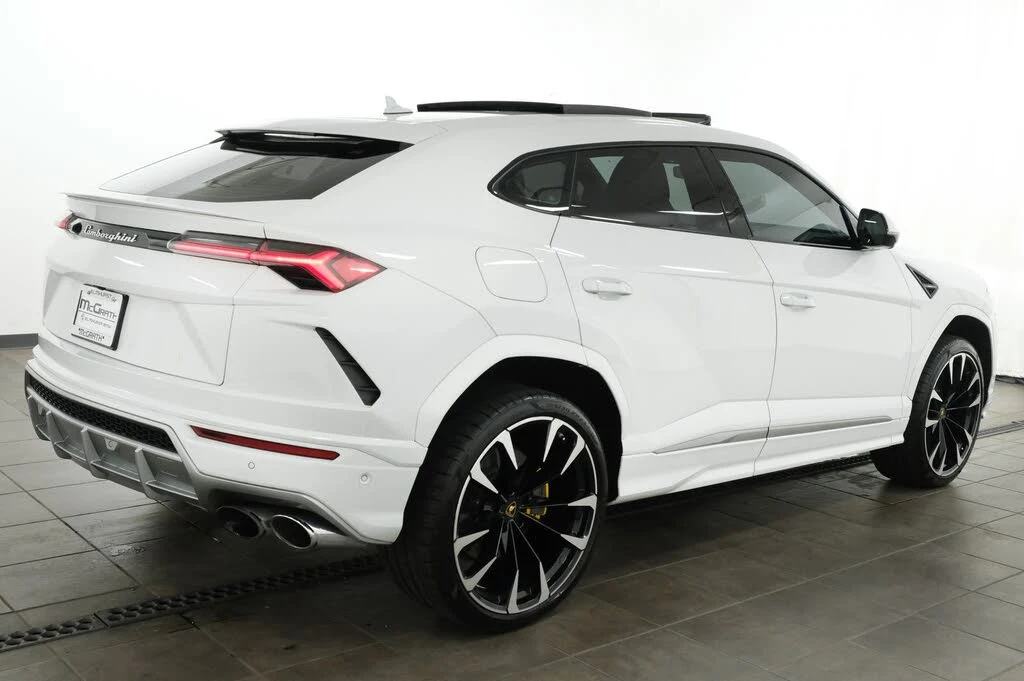 2020 Lamborghini Urus - Image 7 of 31