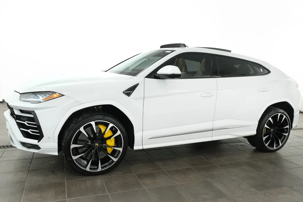 2020 Lamborghini Urus - Image 3 of 31