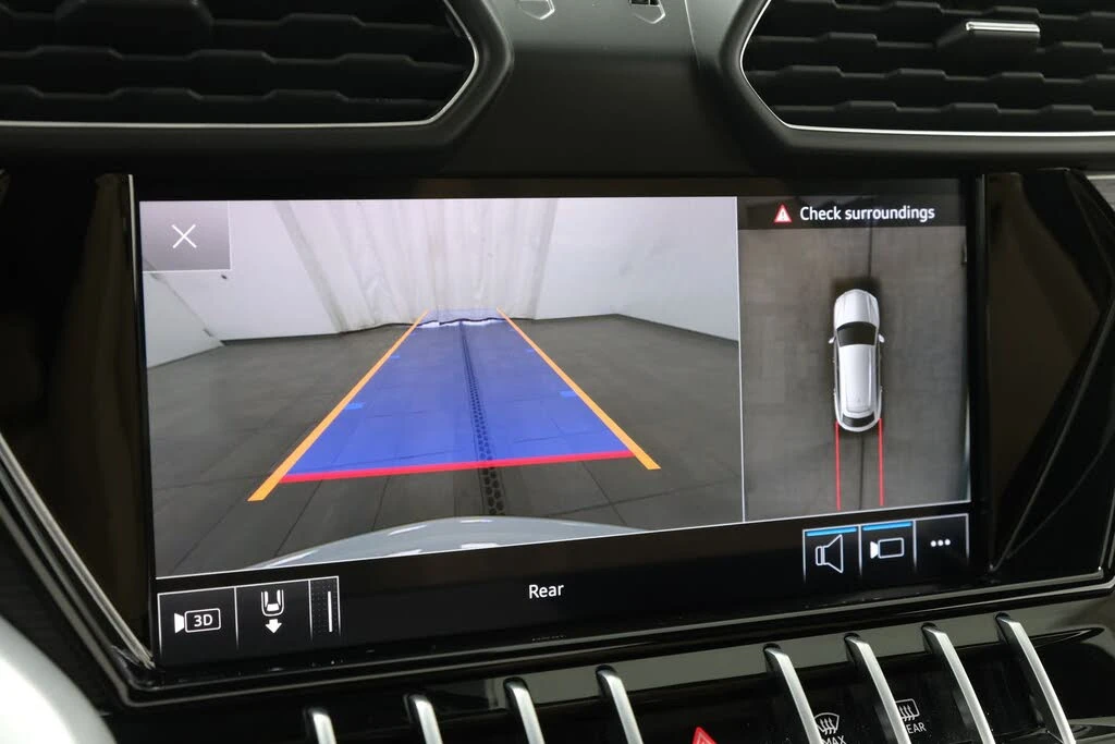 2020 Lamborghini Urus - Image 20 of 31