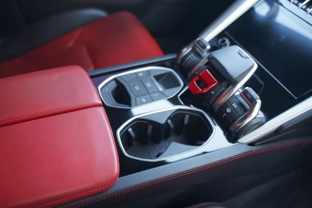 2020 Lamborghini Urus - Image 24 of 24
