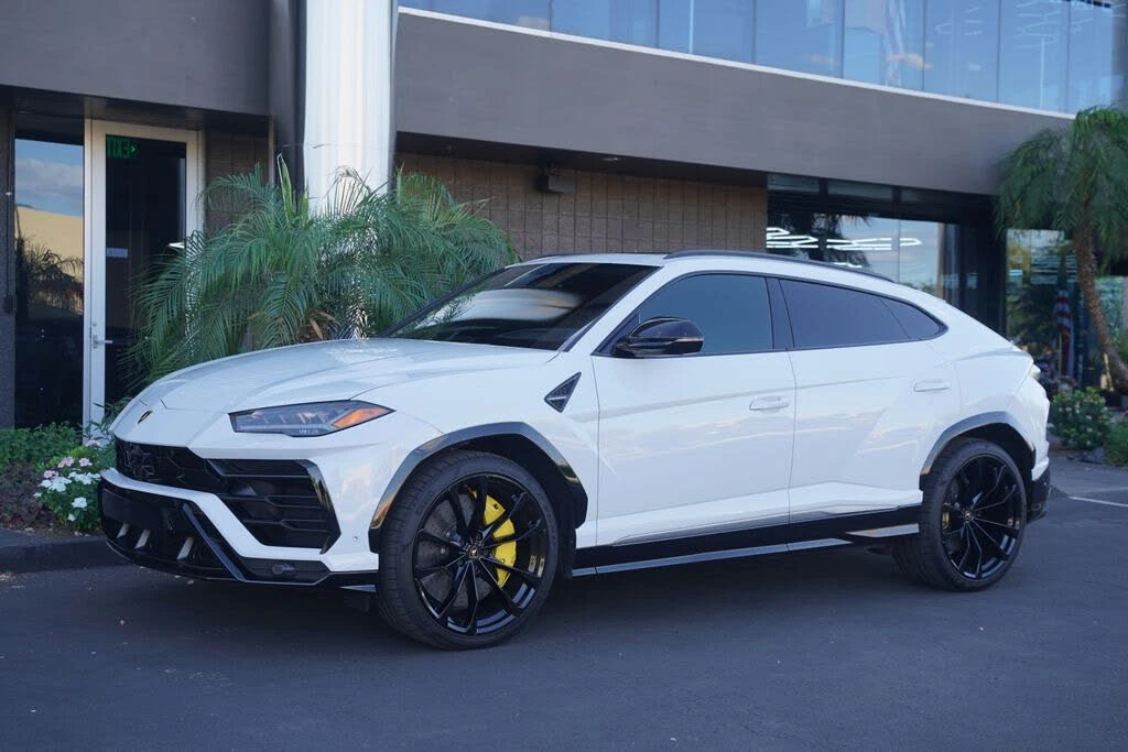 2020 Lamborghini Urus - Image 9 of 24