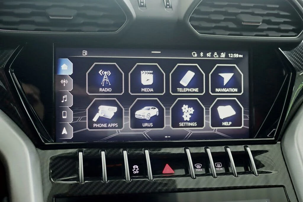 2020 Lamborghini Urus - Image 22 of 31