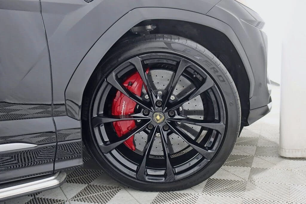 2020 Lamborghini Urus - Image 14 of 31