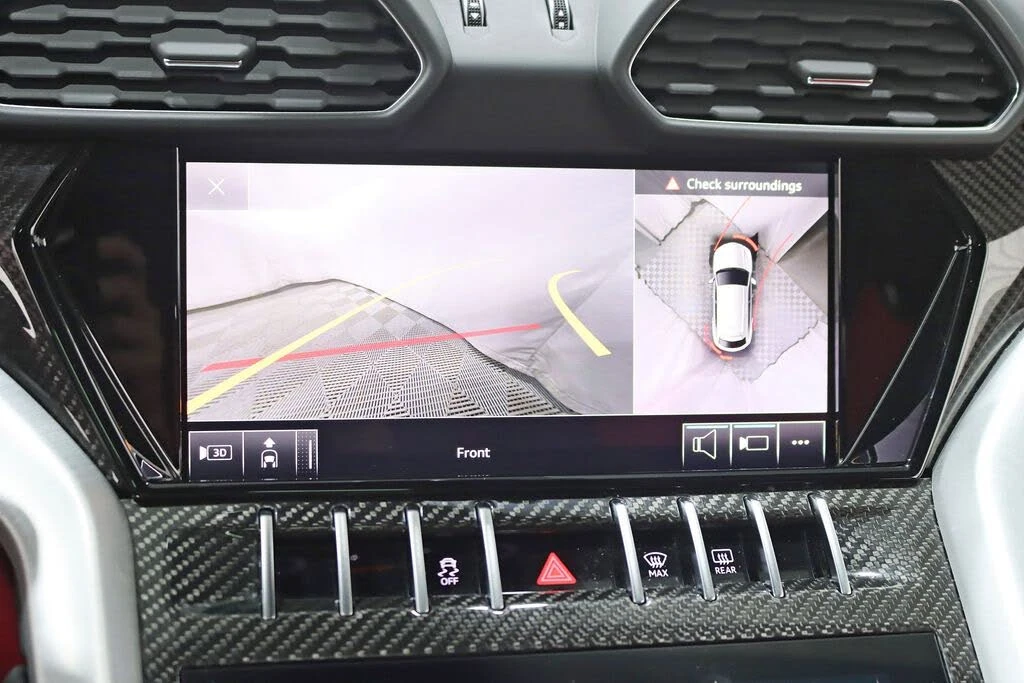 2020 Lamborghini Urus - Image 20 of 31