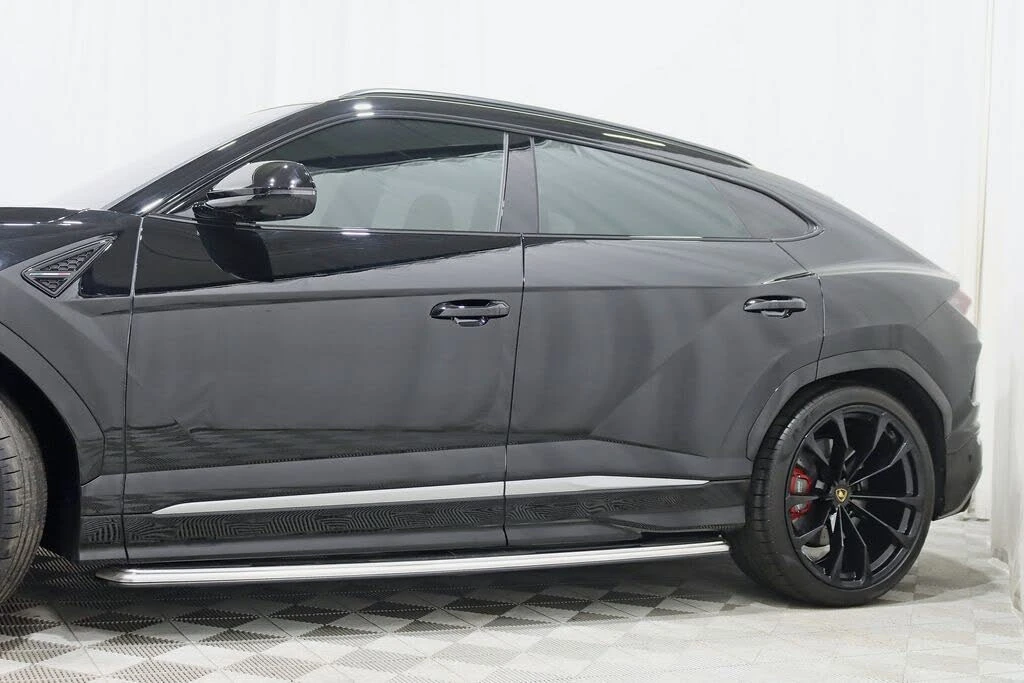 2020 Lamborghini Urus - Image 3 of 31