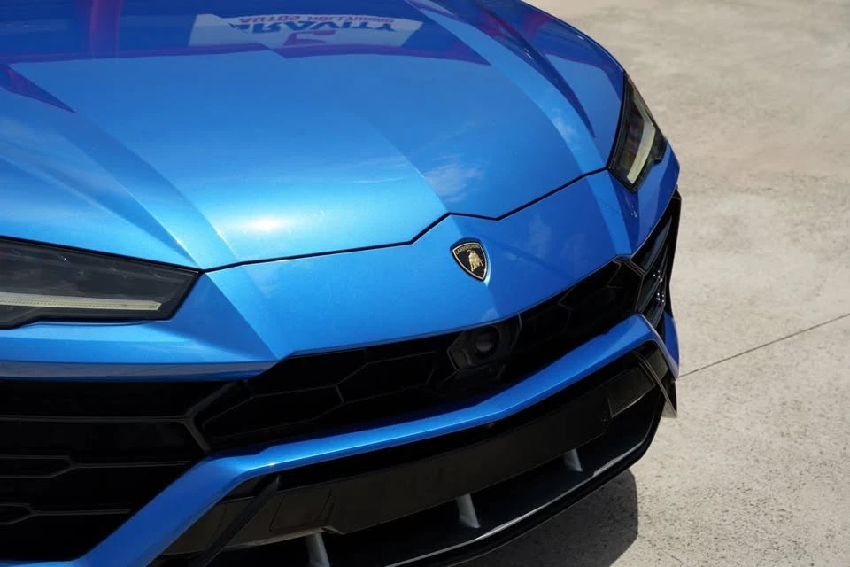 2020 Lamborghini Urus - Image 8 of 20