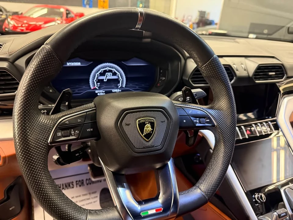 2020 Lamborghini Urus - Image 12 of 20