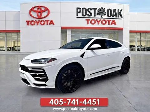 2020 Lamborghini Urus Base