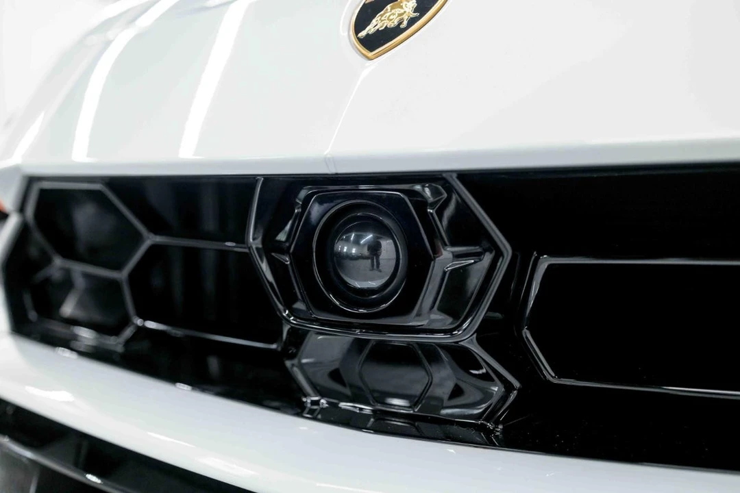 2020 Lamborghini Urus - Image 13 of 31