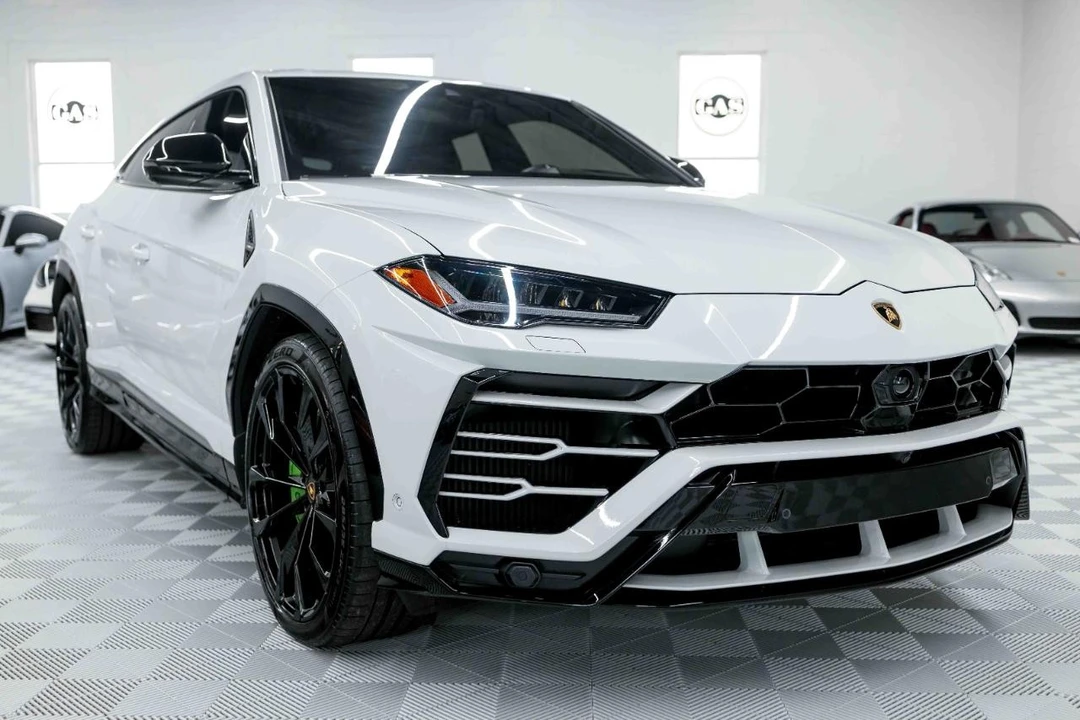 2020 Lamborghini Urus - Image 5 of 31