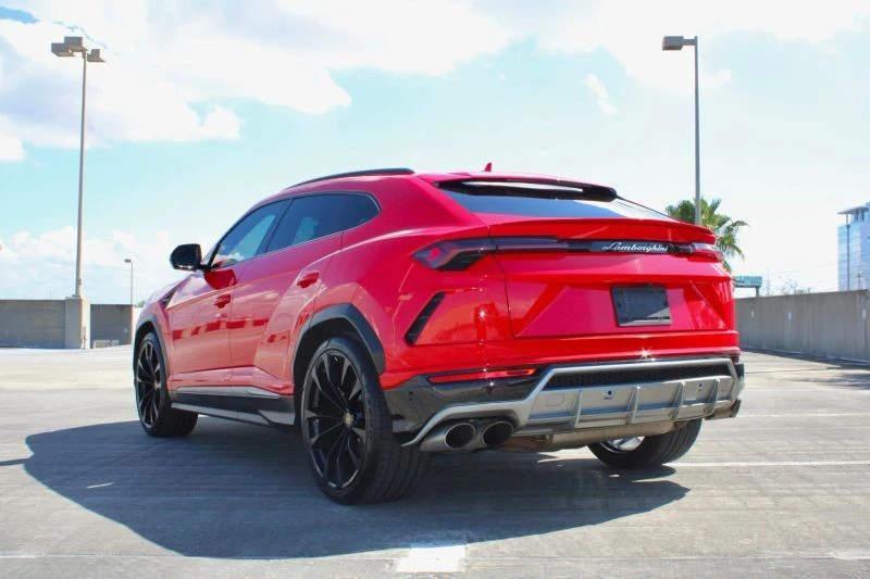 2020 Lamborghini Urus - Image 9 of 12