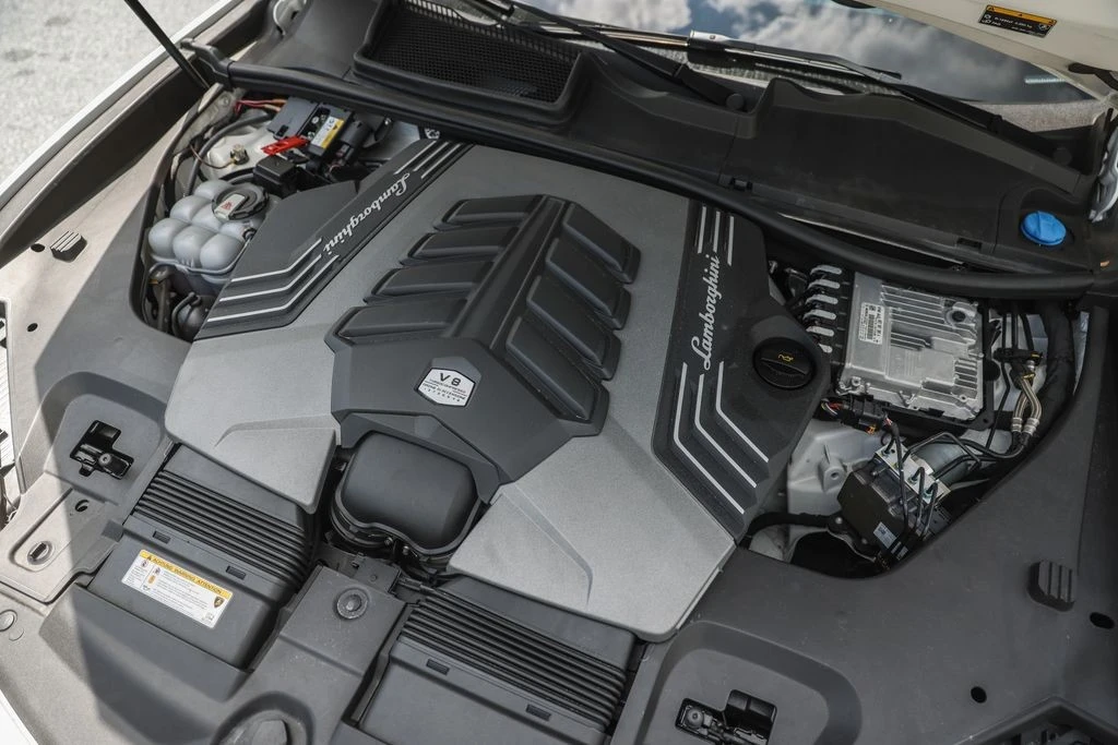 2020 Lamborghini Urus - Image 23 of 31