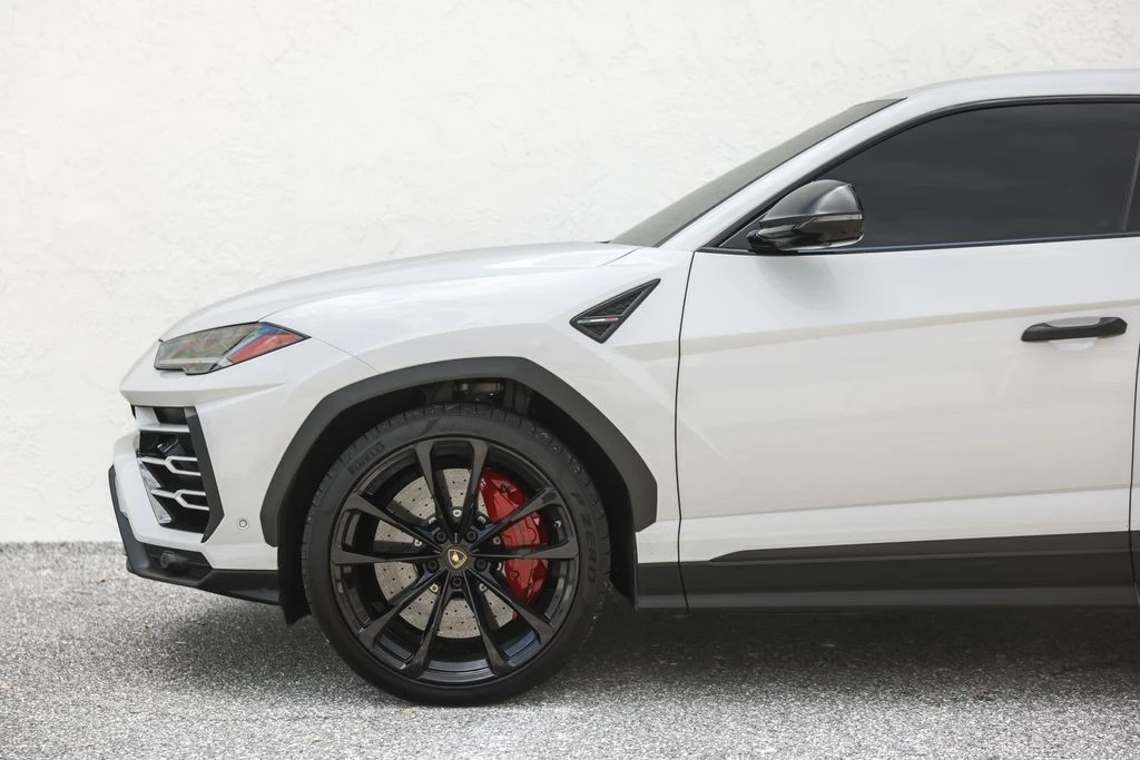 2020 Lamborghini Urus - Image 16 of 31