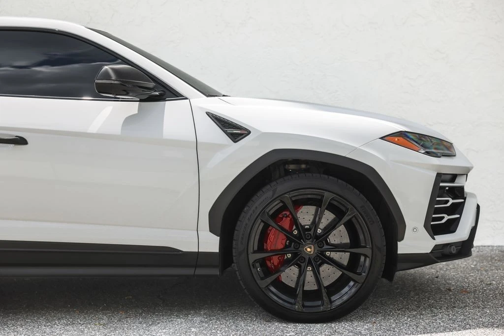 2020 Lamborghini Urus - Image 4 of 31