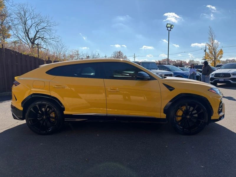 2020 Lamborghini Urus - Image 5 of 12