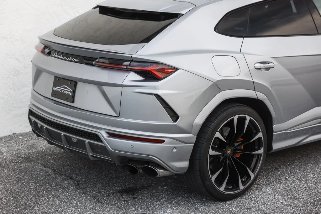 2020 Lamborghini Urus - Image 7 of 31