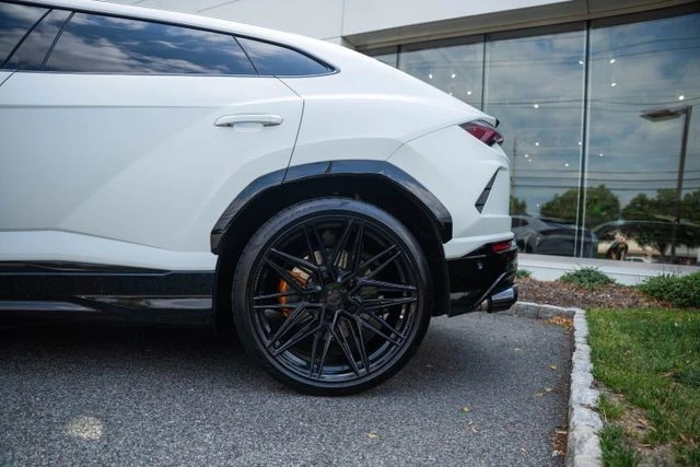2020 Lamborghini Urus - Image 8 of 31