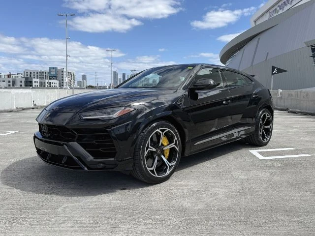 2020 Lamborghini Urus - Image 2 of 21