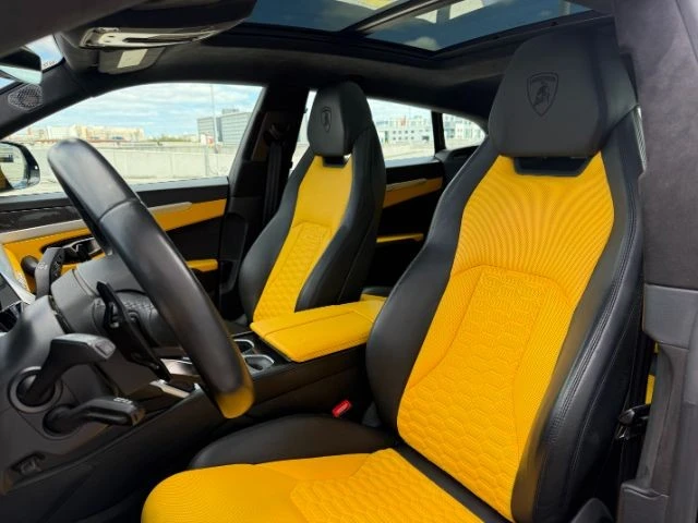 2020 Lamborghini Urus - Image 13 of 21