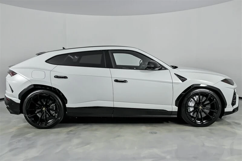 2020 Lamborghini Urus - Image 14 of 21