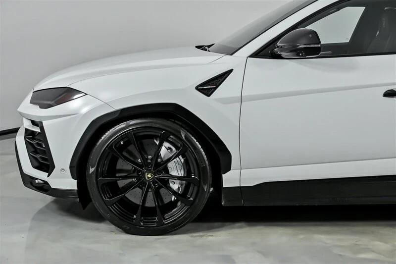 2020 Lamborghini Urus - Image 7 of 21