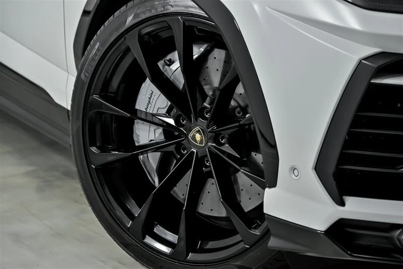 2020 Lamborghini Urus - Image 4 of 21