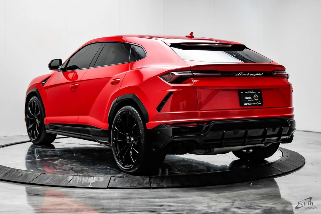 2020 Lamborghini Urus - Image 11 of 12