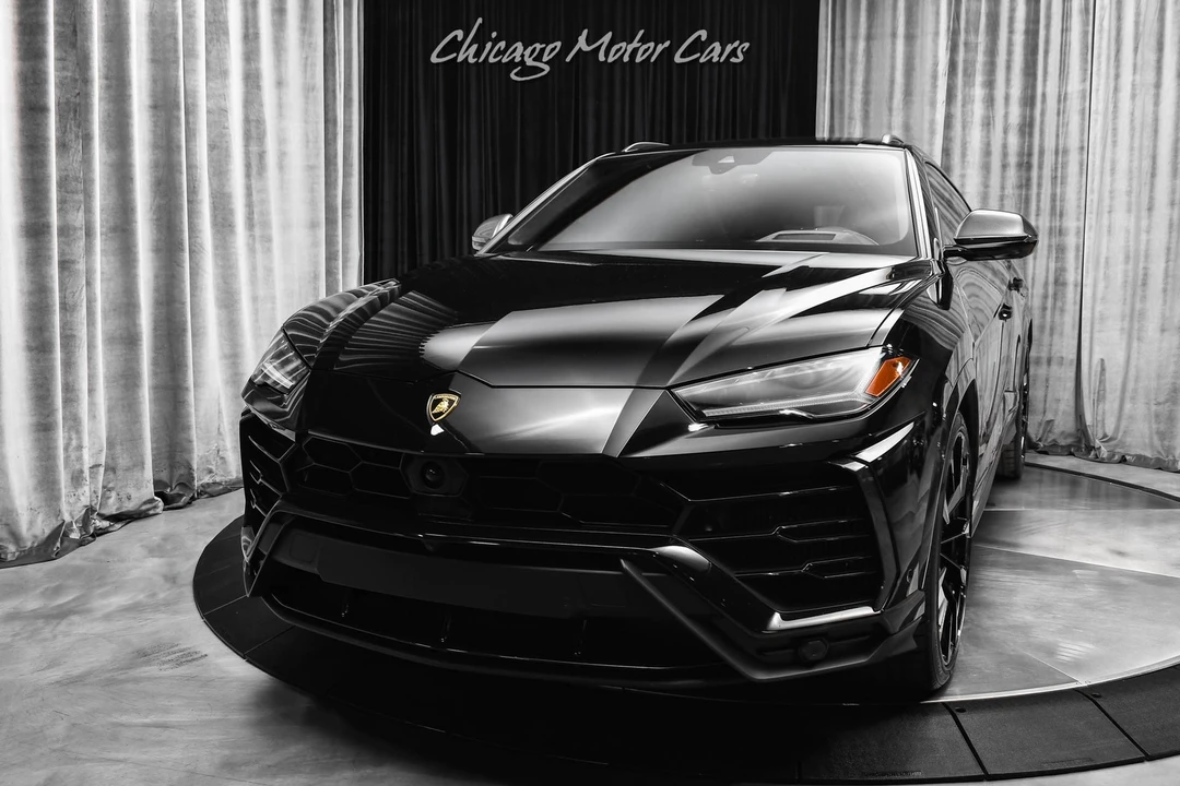 2020 Lamborghini Urus - Image 2 of 21
