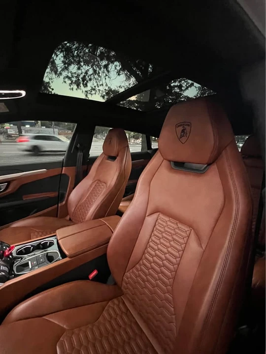 2020 Lamborghini Urus - Image 6 of 6