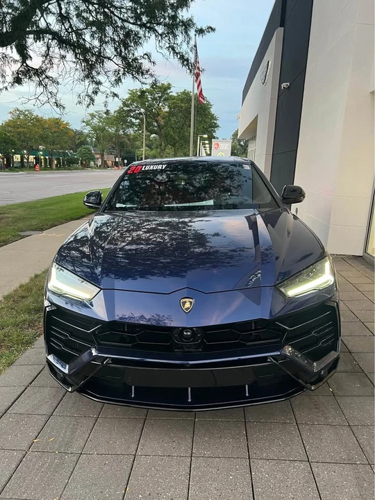 2020 Lamborghini Urus - Image 2 of 6