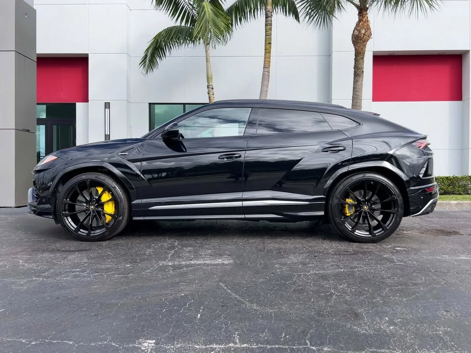 2020 Lamborghini Urus - Image 8 of 20