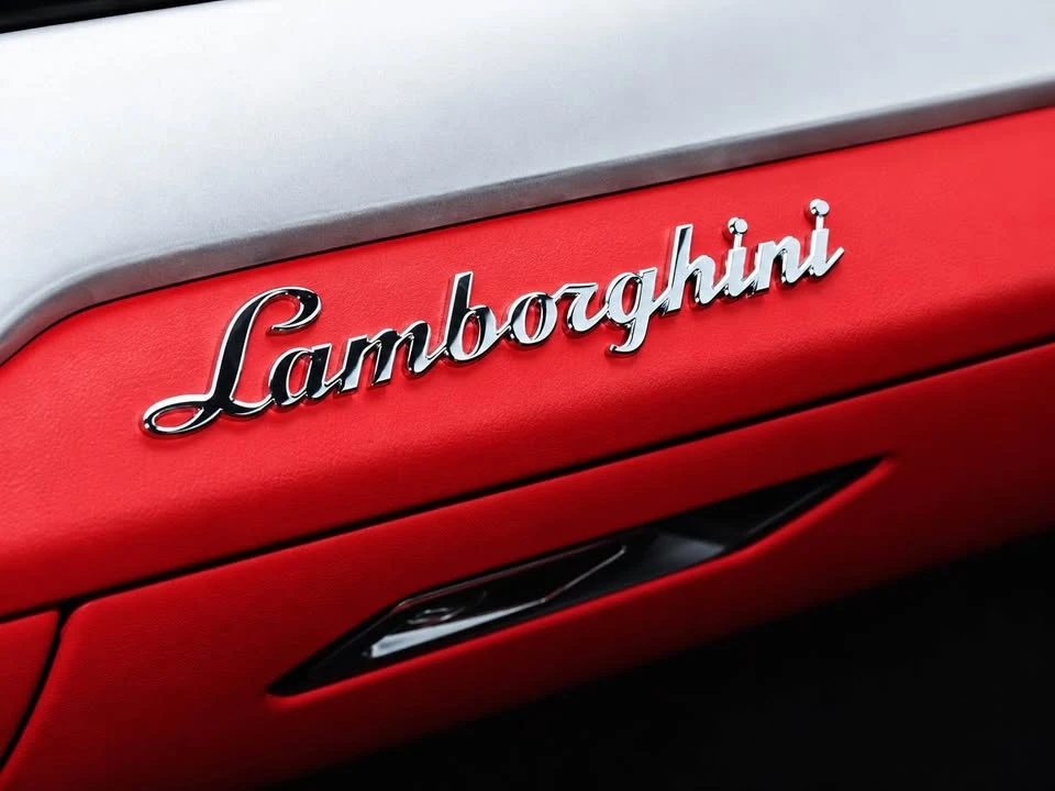 2020 Lamborghini Urus - Image 3 of 20