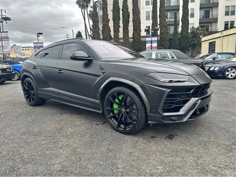 2020 Lamborghini Urus