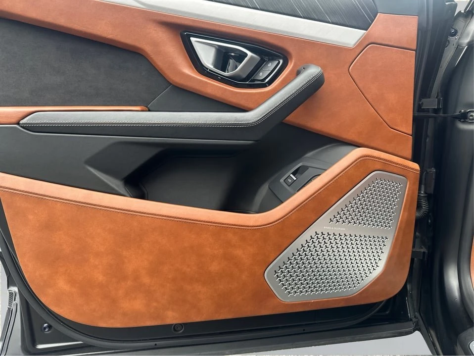2020 Lamborghini Urus - Image 20 of 20