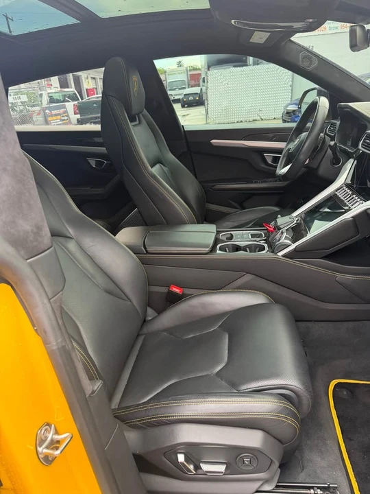 2020 Lamborghini Urus - Image 7 of 9