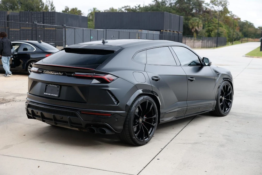 2020 Lamborghini Urus - Image 13 of 21