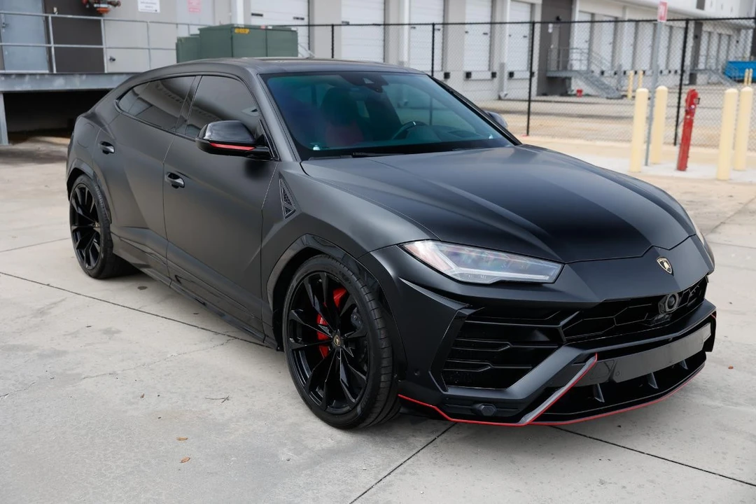 2020 Lamborghini Urus - Image 17 of 21