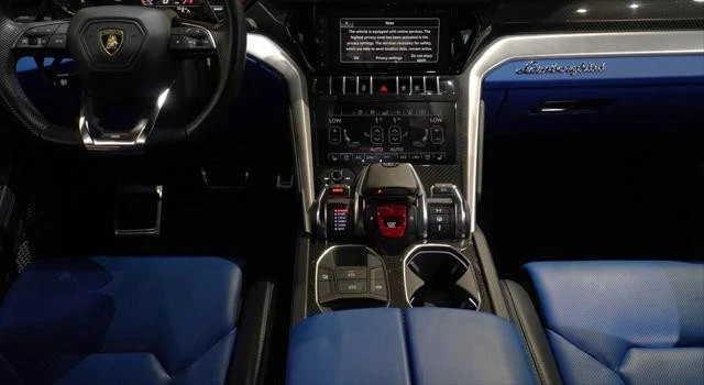 2020 Lamborghini Urus - Image 20 of 27