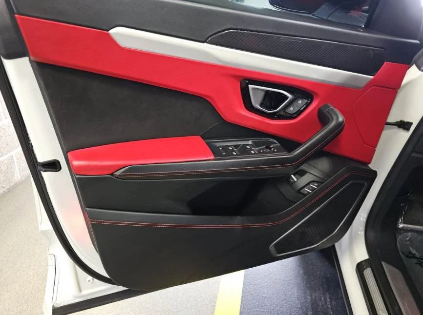 2020 Lamborghini Urus - Image 7 of 12