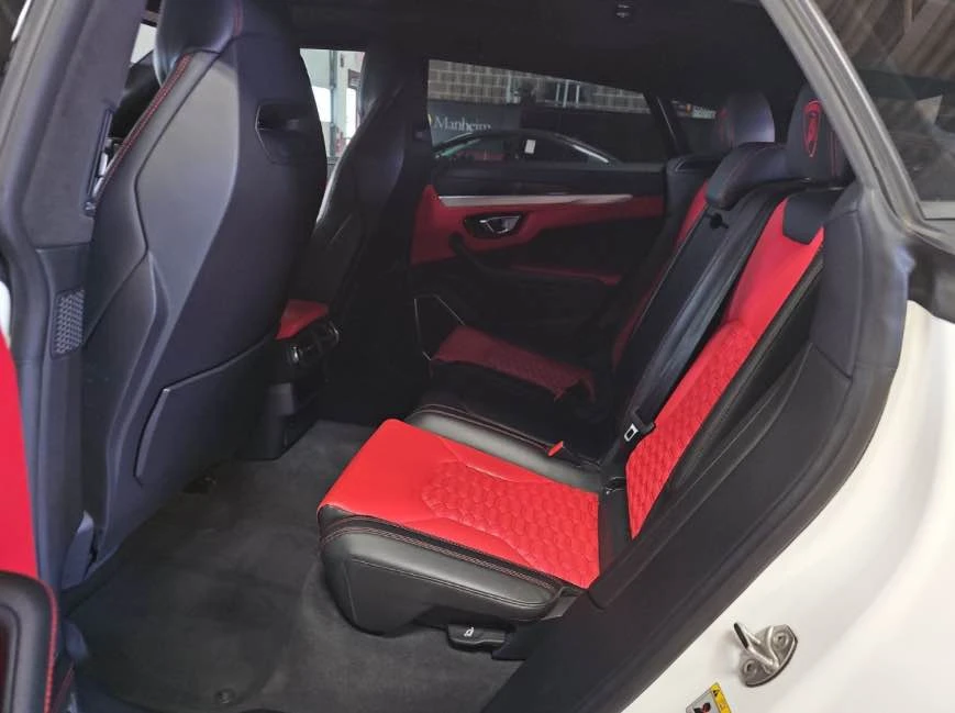 2020 Lamborghini Urus - Image 9 of 12