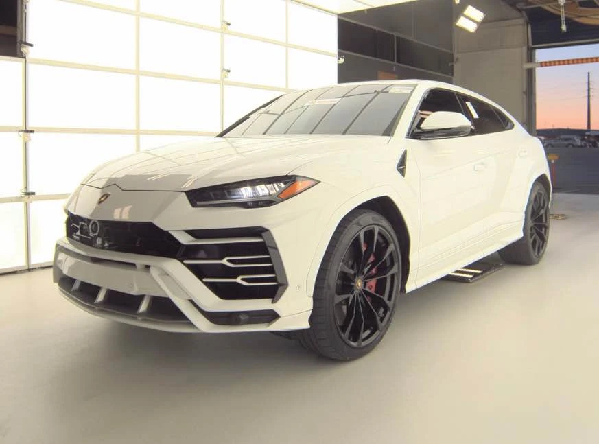2020 Lamborghini Urus - Image 4 of 12