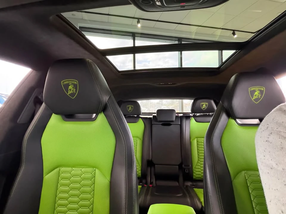 2020 Lamborghini Urus - Image 12 of 13