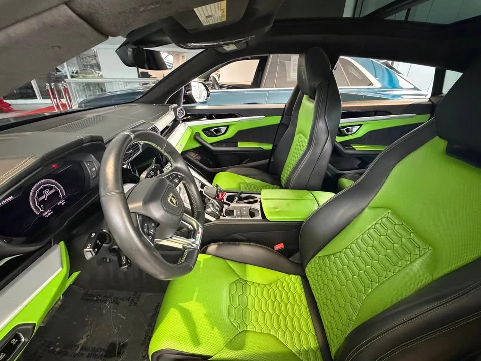 2020 Lamborghini Urus - Image 9 of 13