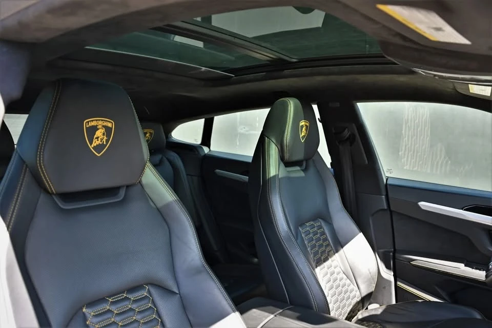 2020 Lamborghini Urus - Image 16 of 20