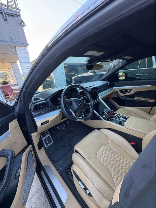 2020 Lamborghini Urus - Image 3 of 9