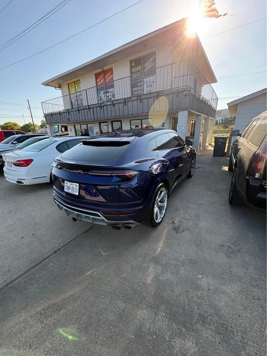 2020 Lamborghini Urus - Image 6 of 9