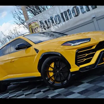 2020 Lamborghini Urus