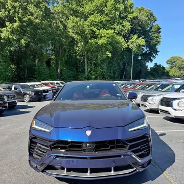 2020 Lamborghini Urus