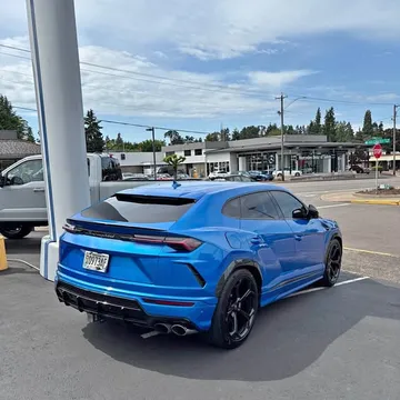 2020 Lamborghini Urus